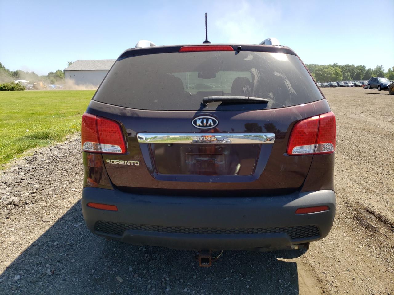 5XYKT3A65CG239160 2012 Kia Sorento Base