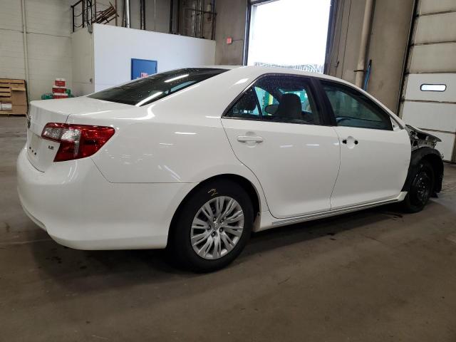 VIN 4T4BF1FK2DR310768 2013 Toyota Camry, L no.3