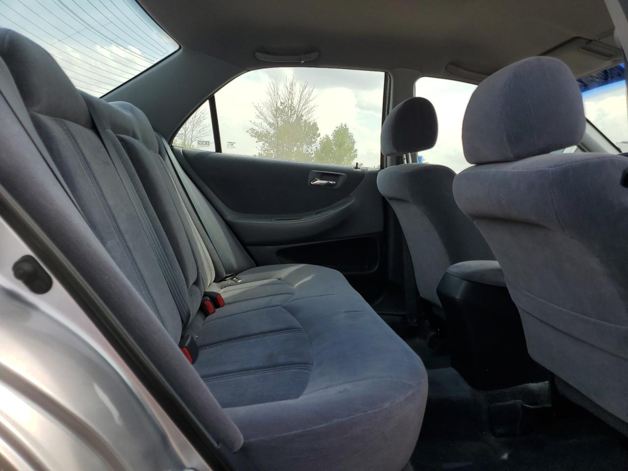 1HGCG5645YA142495 2000 Honda Accord Lx