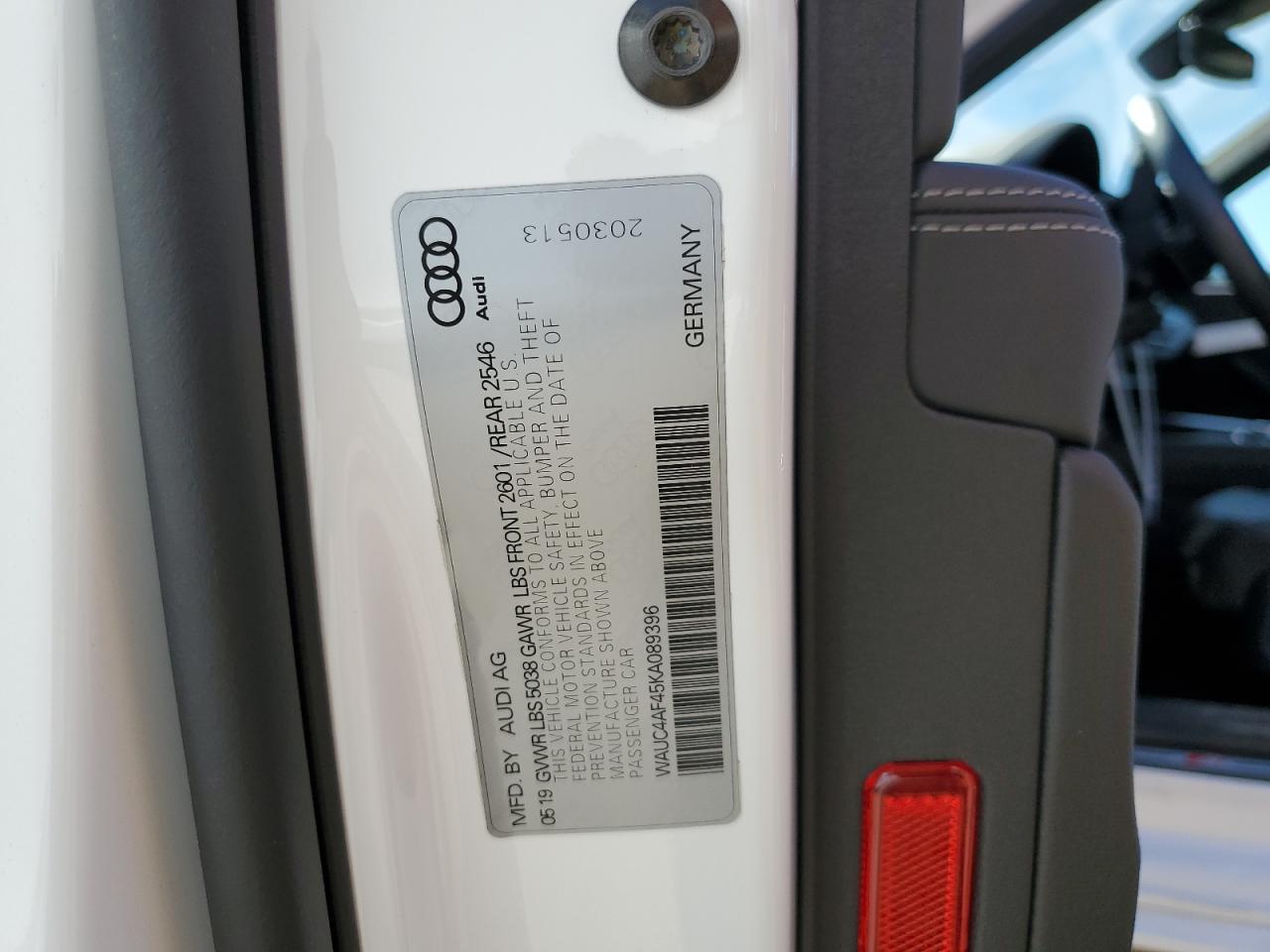 WAUC4AF45KA089396 2019 Audi S4 Prestige