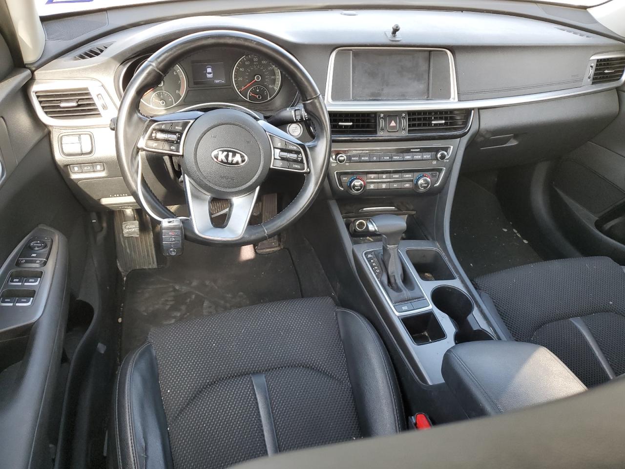 5XXGT4L39KG356001 2019 Kia Optima Lx
