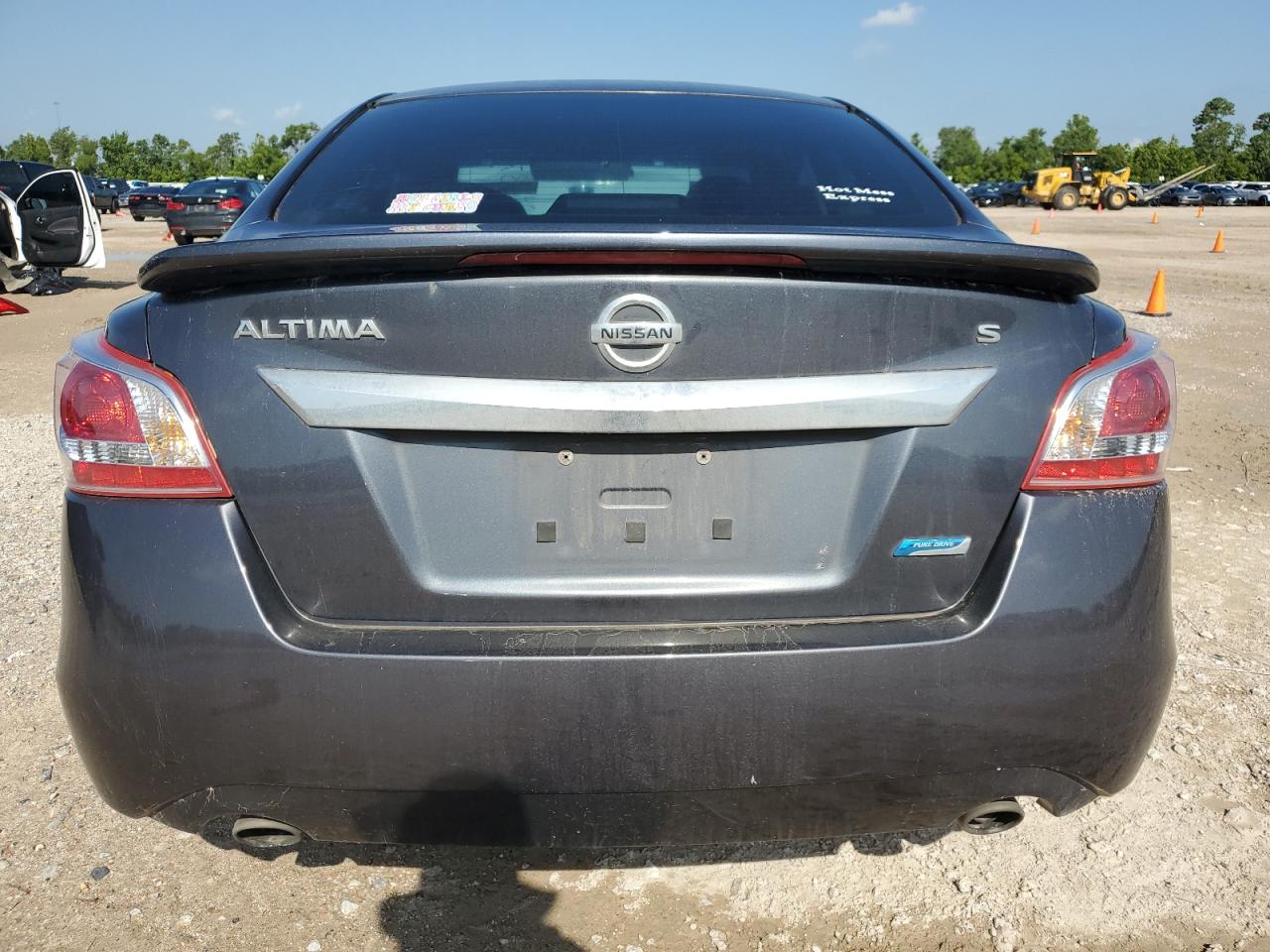 2013 Nissan Altima 2.5 vin: 1N4AL3AP8DC145564