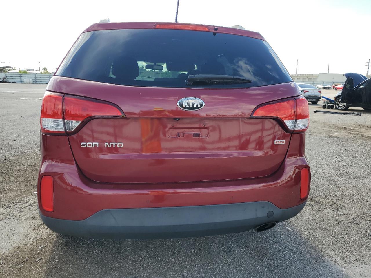 5XYKT4A60FG599768 2015 Kia Sorento Lx