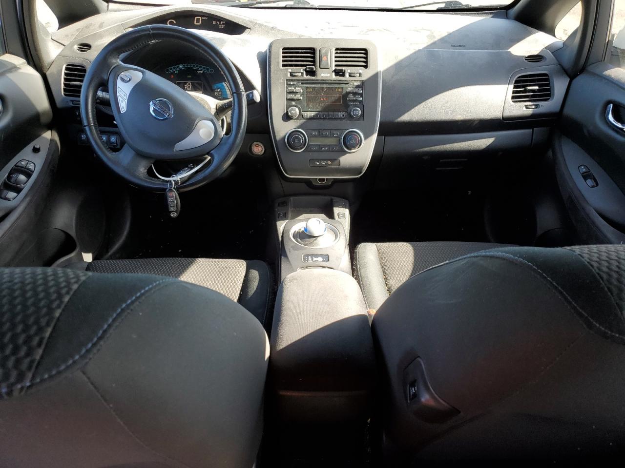 1N4AZ0CP8DC415824 2013 Nissan Leaf S