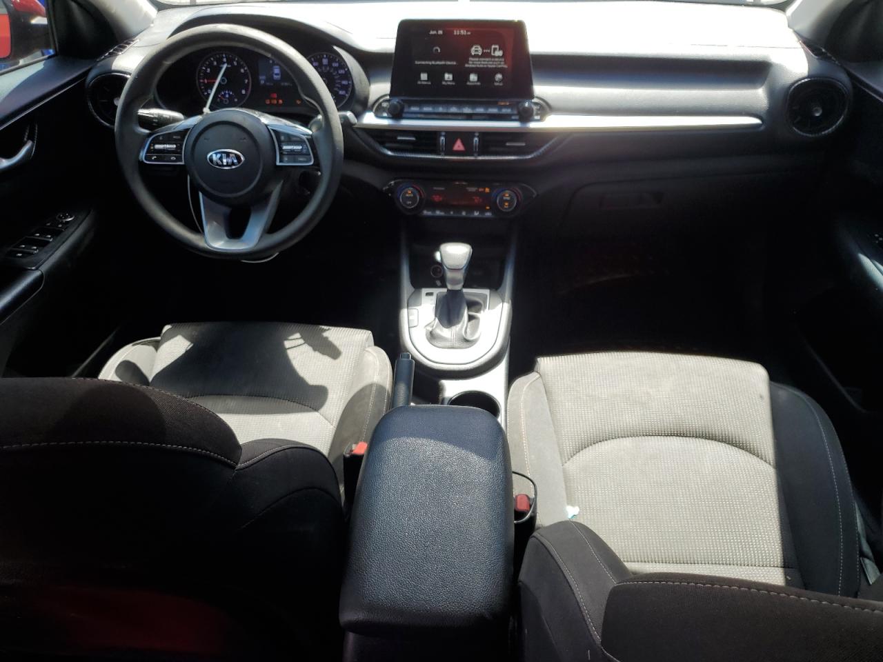 3KPF24AD6KE015030 2019 Kia Forte Fe