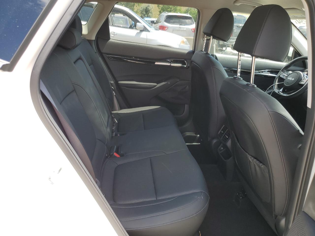 KNDETCA29P7424745 2023 Kia Seltos Sx