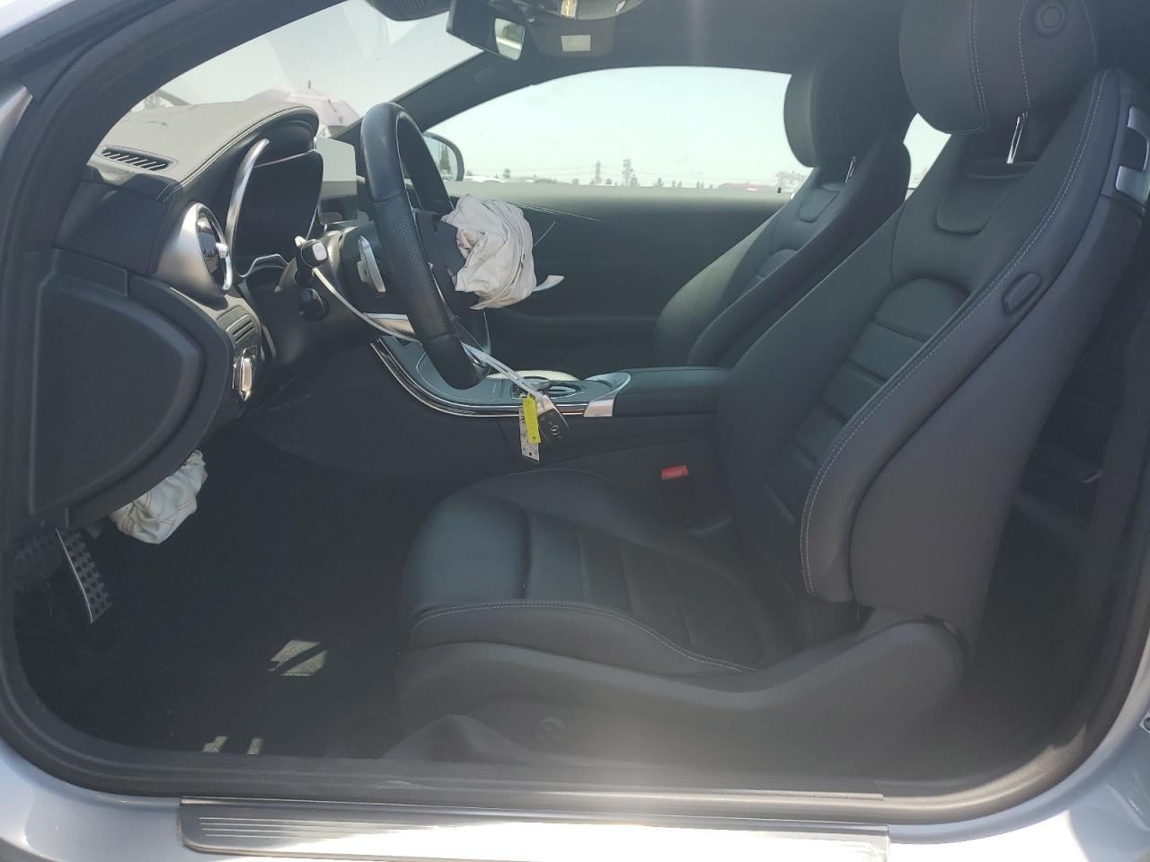 W1KWJ8DB8NG115161 2022 Mercedes-Benz C 300