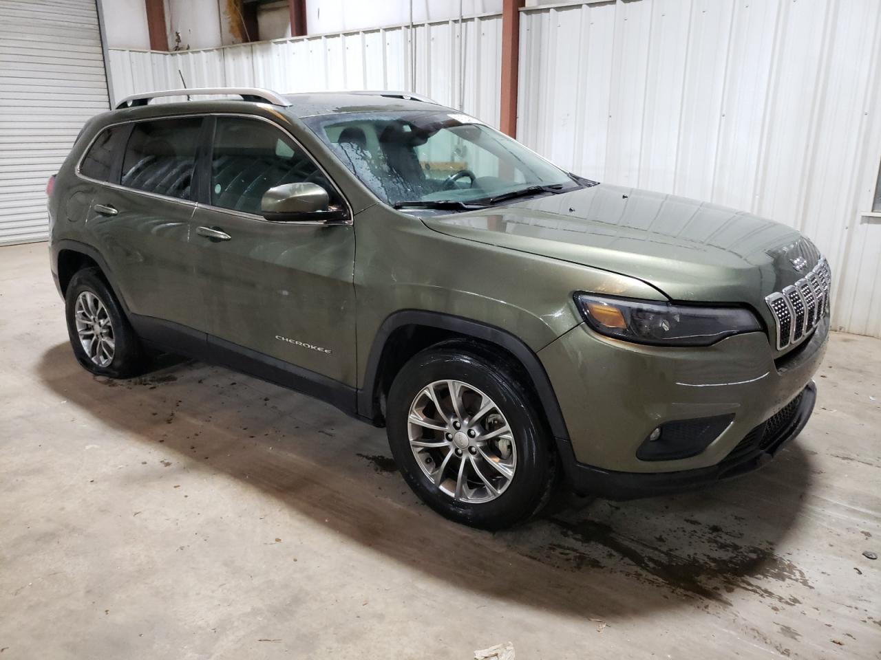 1C4PJMMX1MD127011 2021 Jeep Cherokee Latitude Lux 1C4PJMMX1MD127011 2021 Jeep Cherokee Latitude Lux