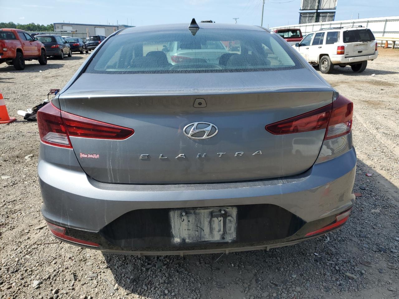 5NPD84LF6KH446418 2019 Hyundai Elantra Sel