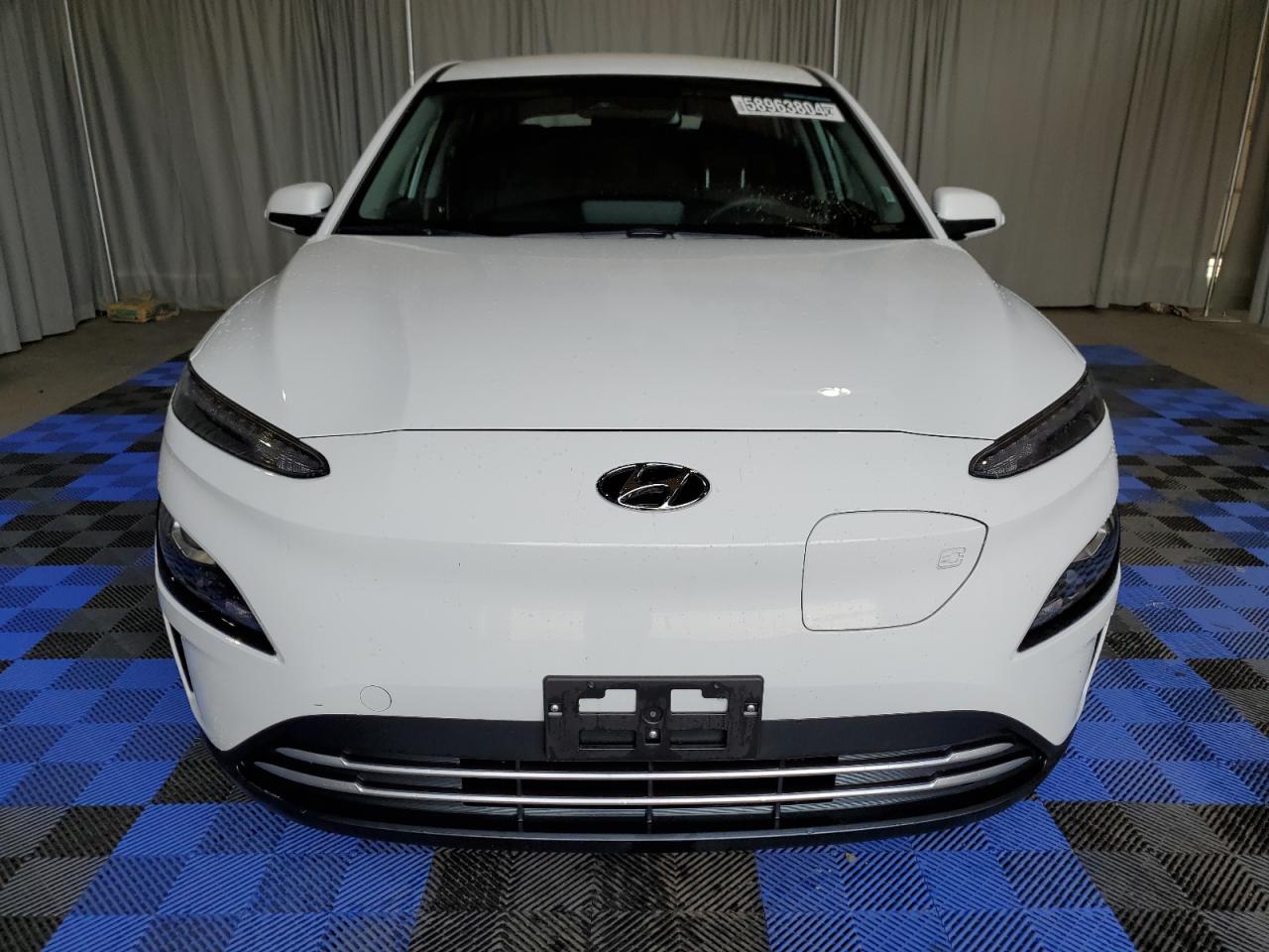 Lot #2847382382 2023 HYUNDAI KONA SE