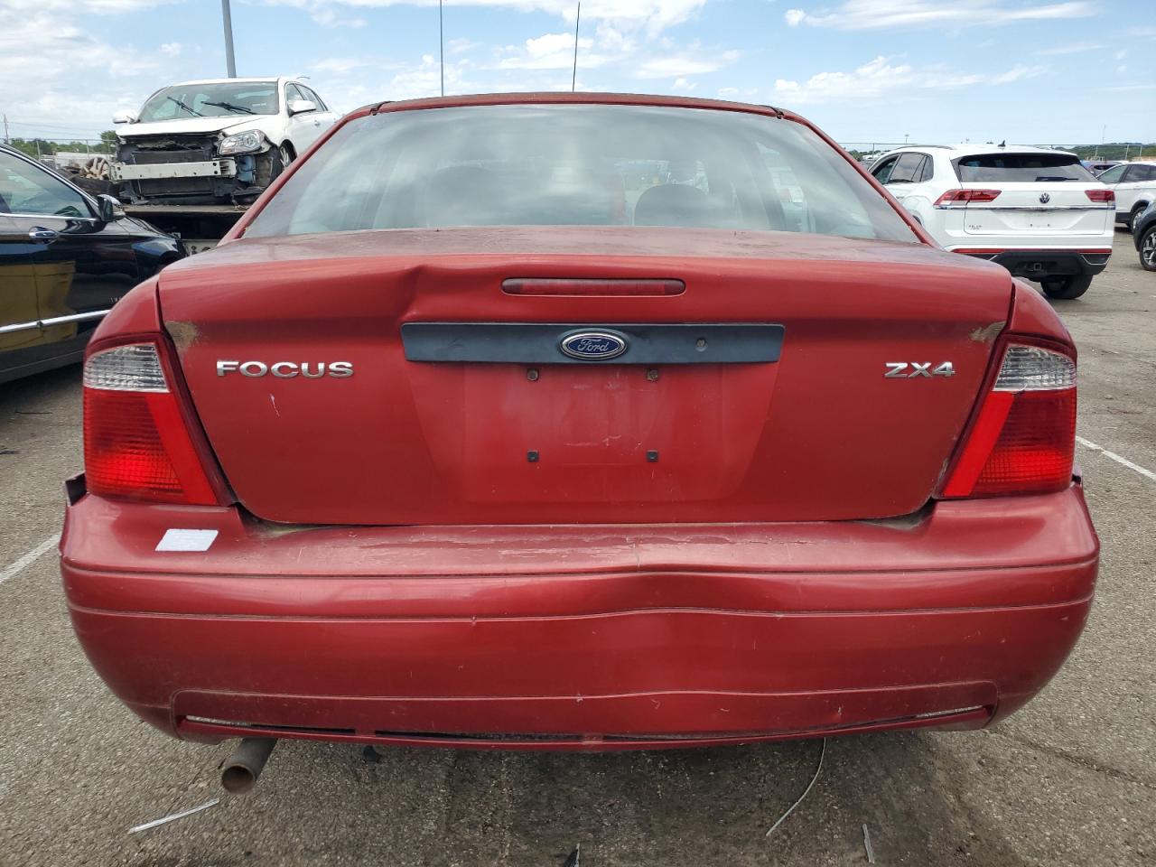 1FAFP34NX5W204294 2005 Ford Focus Zx4