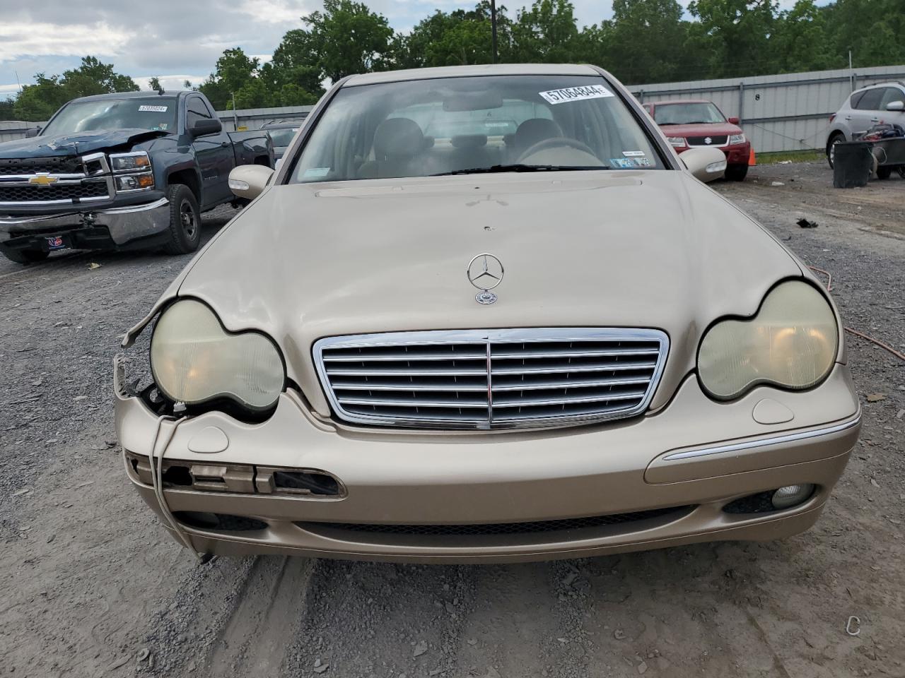 WDBRF61J52E004551 2002 Mercedes-Benz C 240