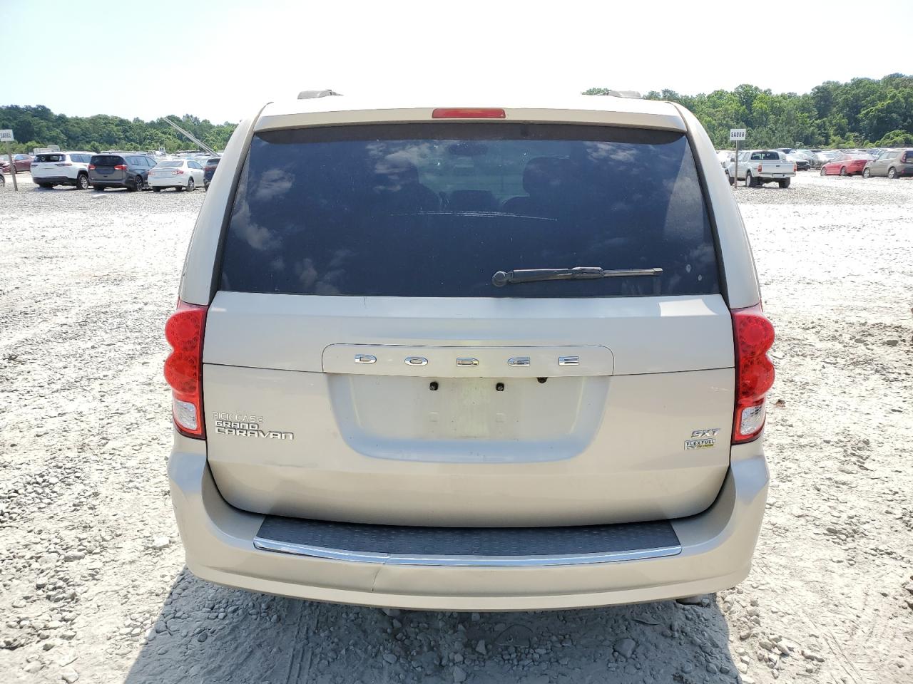 2C4RDGCG5FR536521 2015 Dodge Grand Caravan Sxt