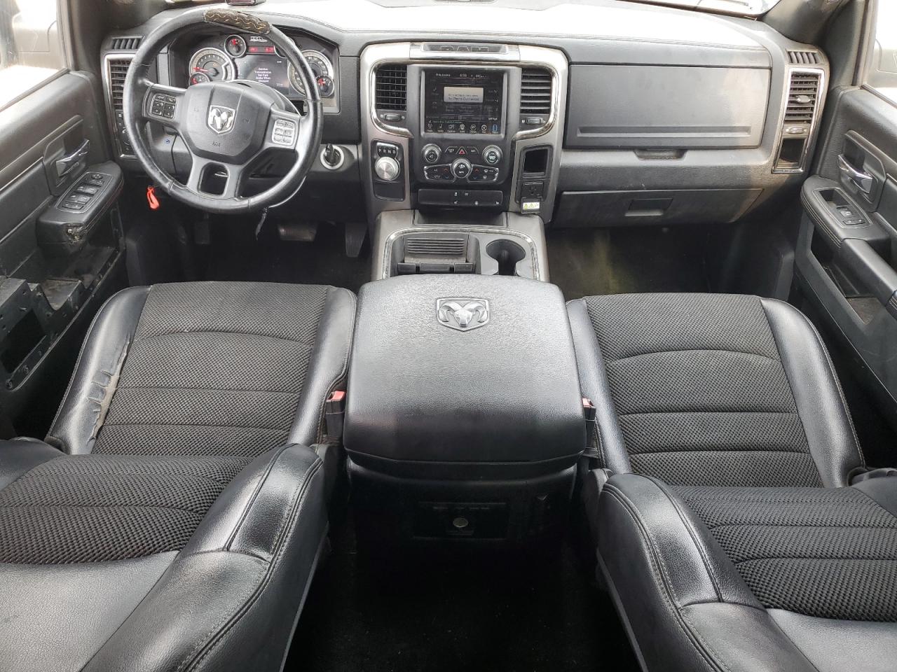 1C6RR6MT2HS713056 2017 Ram 1500 Sport