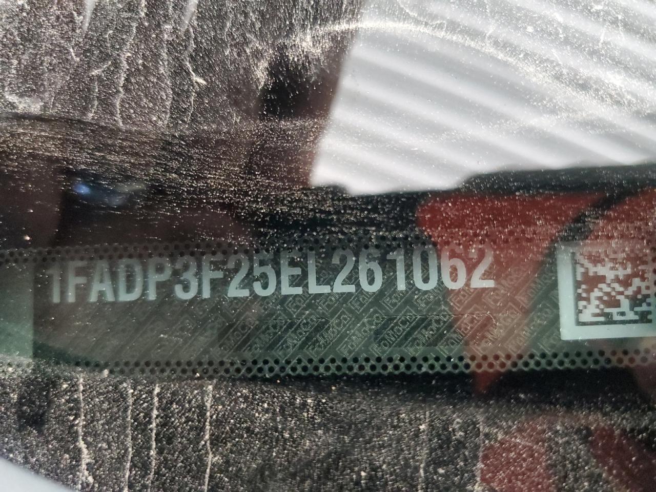 1FADP3F25EL261062 2014 Ford Focus Se