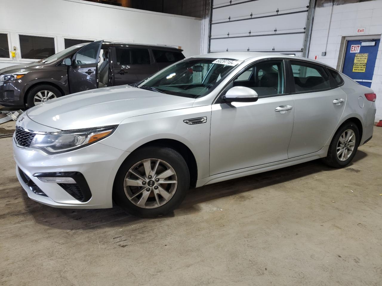 5XXGT4L30KG279387 2019 Kia Optima Lx