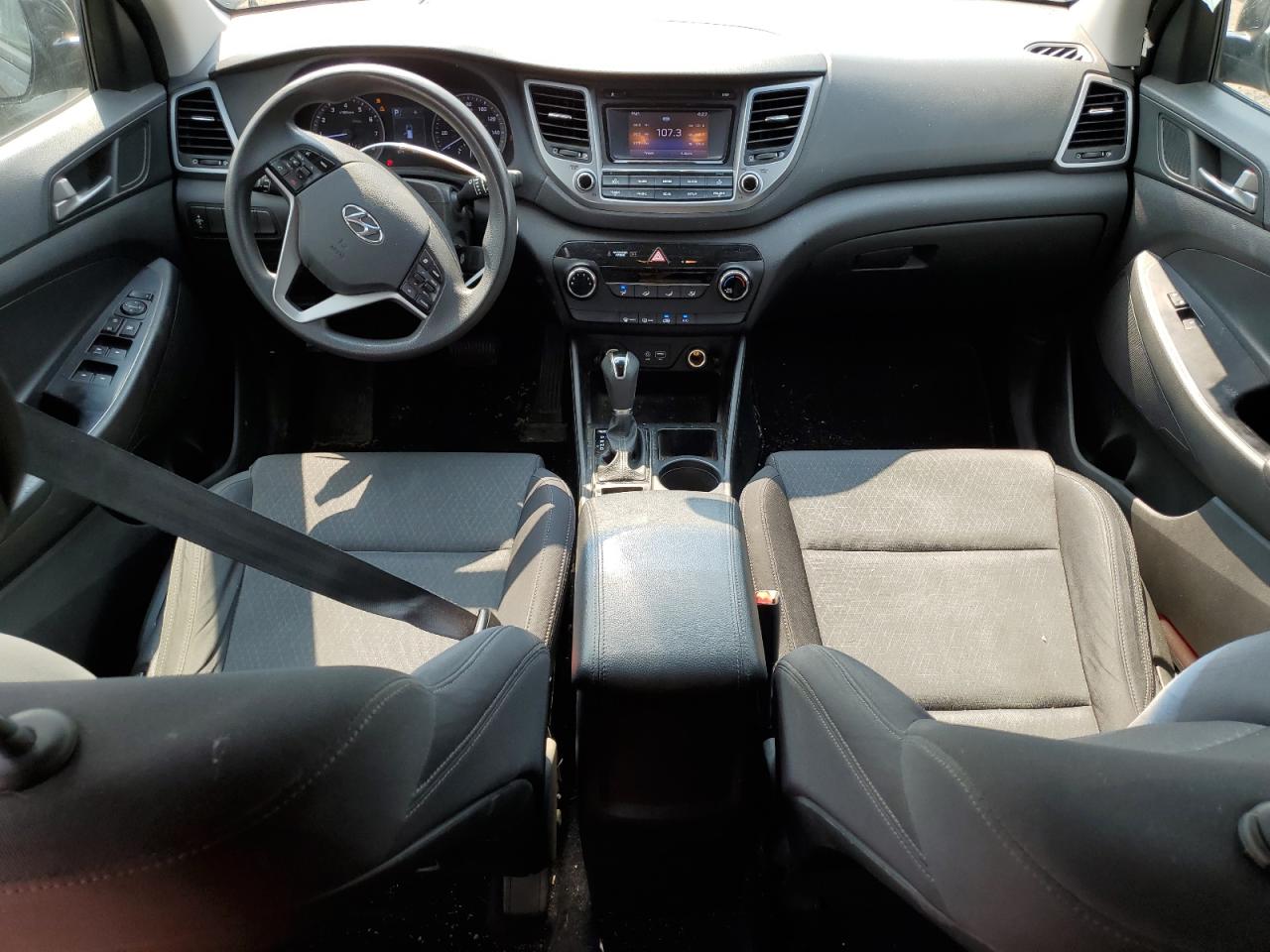 KM8J23A45HU538985 2017 Hyundai Tucson Se