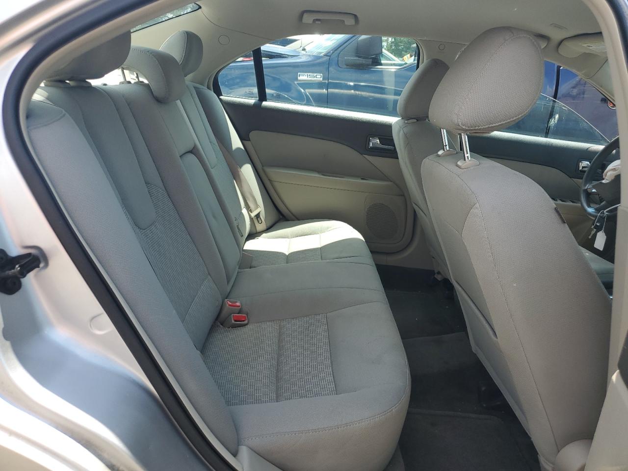 3FAHP0HA2CR129542 2012 Ford Fusion Se