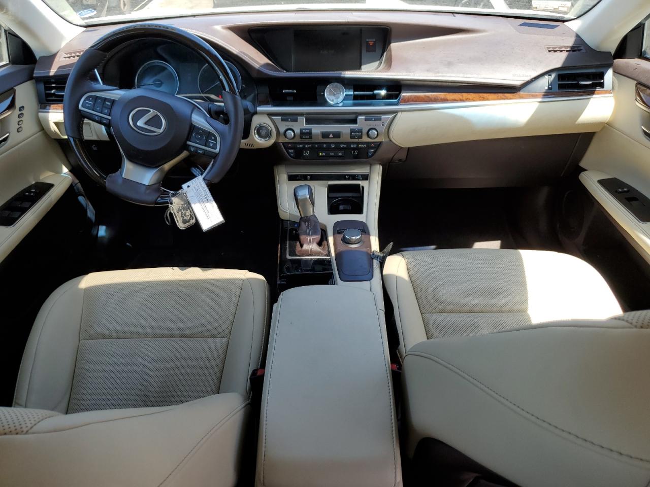 58ABK1GGXGU022901 2016 Lexus Es 350