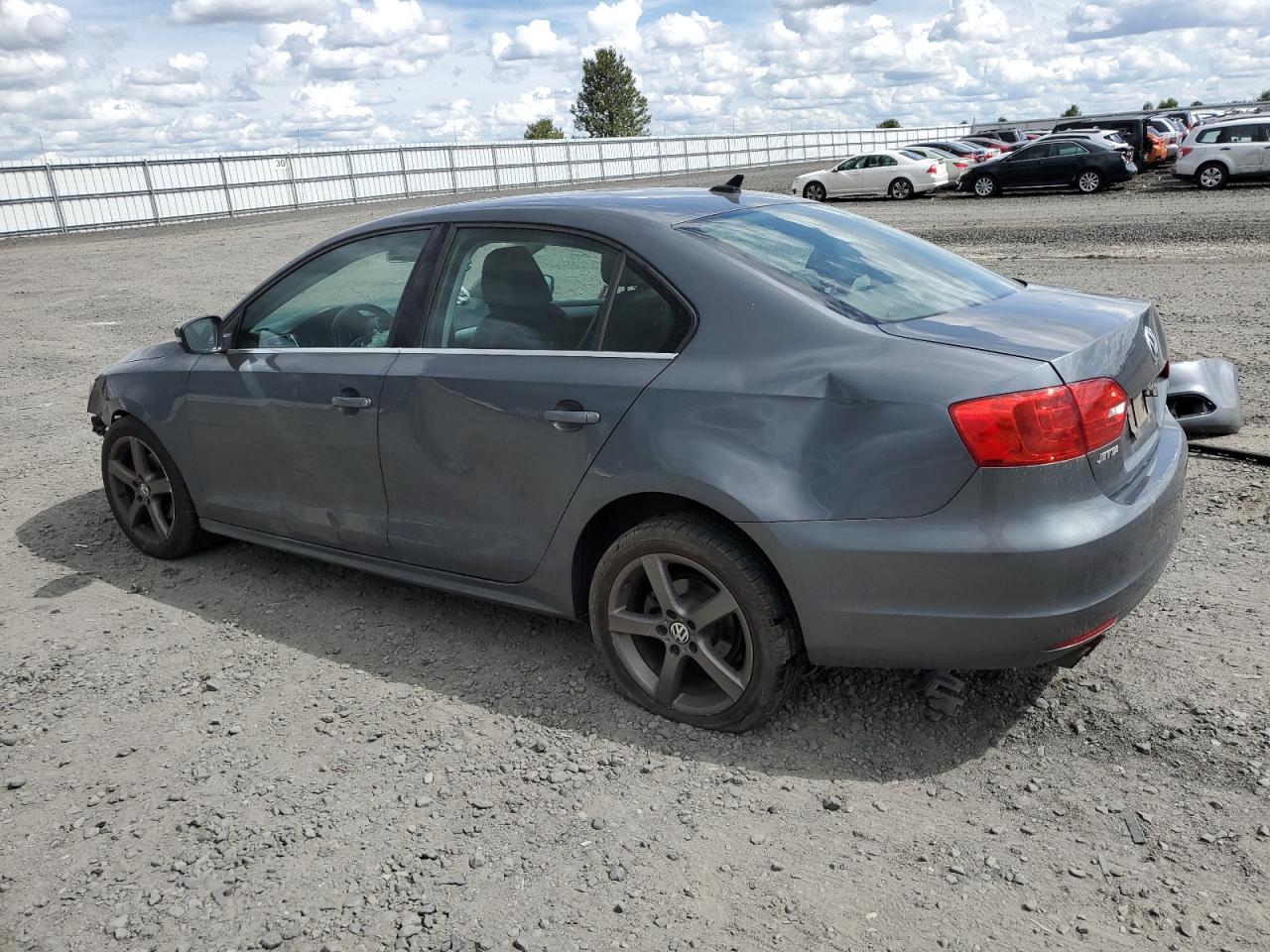 3VWDP7AJ8DM251281 2013 Volkswagen Jetta Se