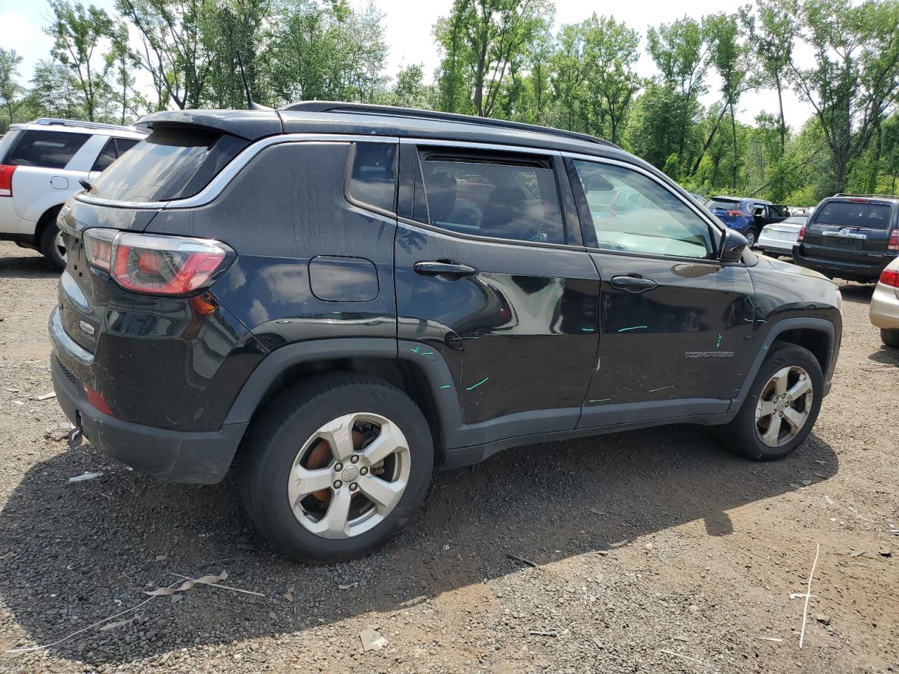 3C4NJDBB3JT176912 2018 Jeep Compass Latitude