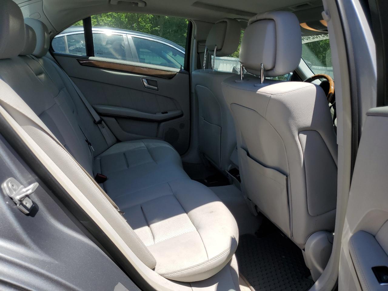 WDDHF5KB8DA729415 2013 Mercedes-Benz E 350