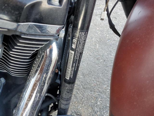 2018 HARLEY-DAVIDSON FLHCS HERI 1HD1YBK18JC010692