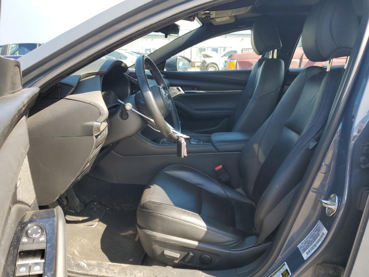 JM1BPANM8L1159417 2020 Mazda 3 Premium