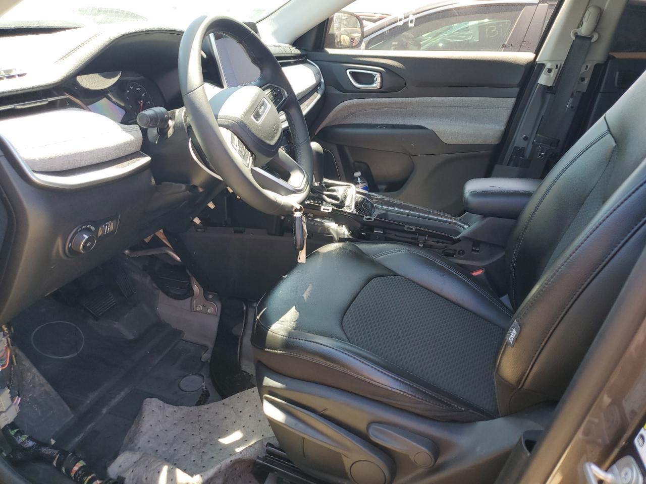 3C4NJCBB8NT119170 2022 Jeep Compass Latitude