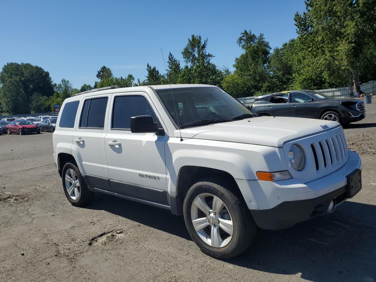 1J4NF4GB7BD155265 2011 Jeep Patriot Latitude