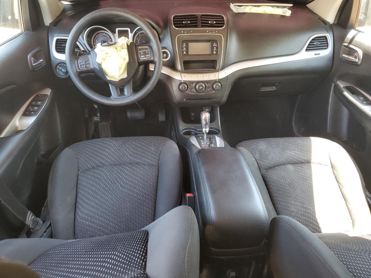 3C4PDDBG1KT866820 2019 Dodge Journey Se