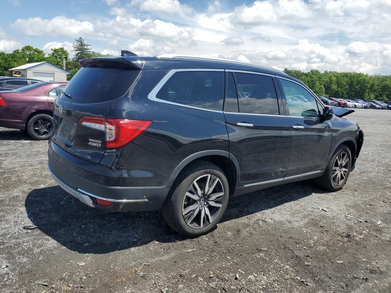 2021 Honda Pilot Touring vin: 5FNYF6H93MB019284