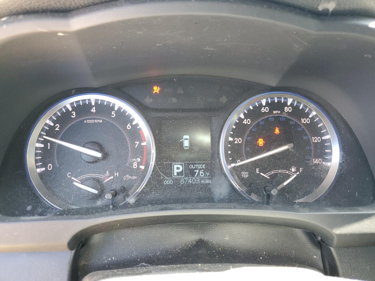 5TDBKRFH9FS157519 2015 Toyota Highlander Le