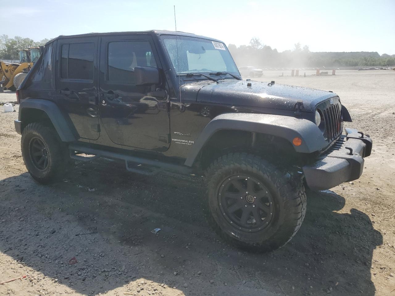 2014 Jeep Wrangler Unlimited Sport vin: 1C4HJWDGXEL235487