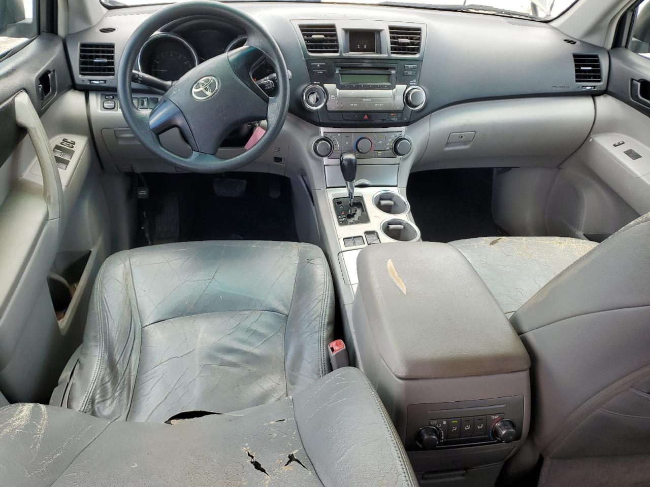 5TDZK3EH8CS079534 2012 Toyota Highlander Base