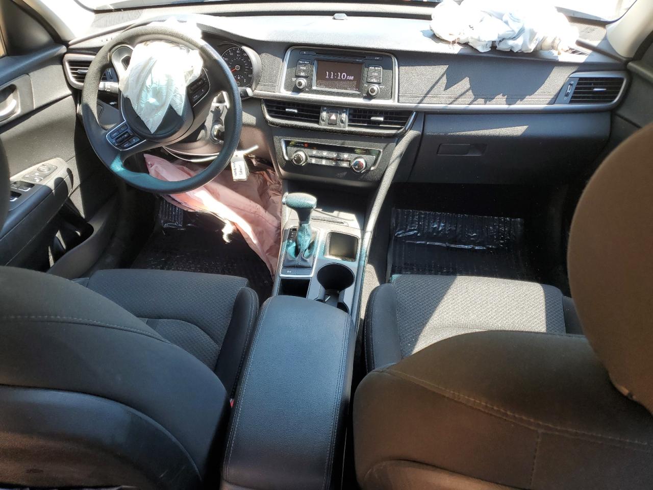 5XXGT4L38HG163699 2017 Kia Optima Lx