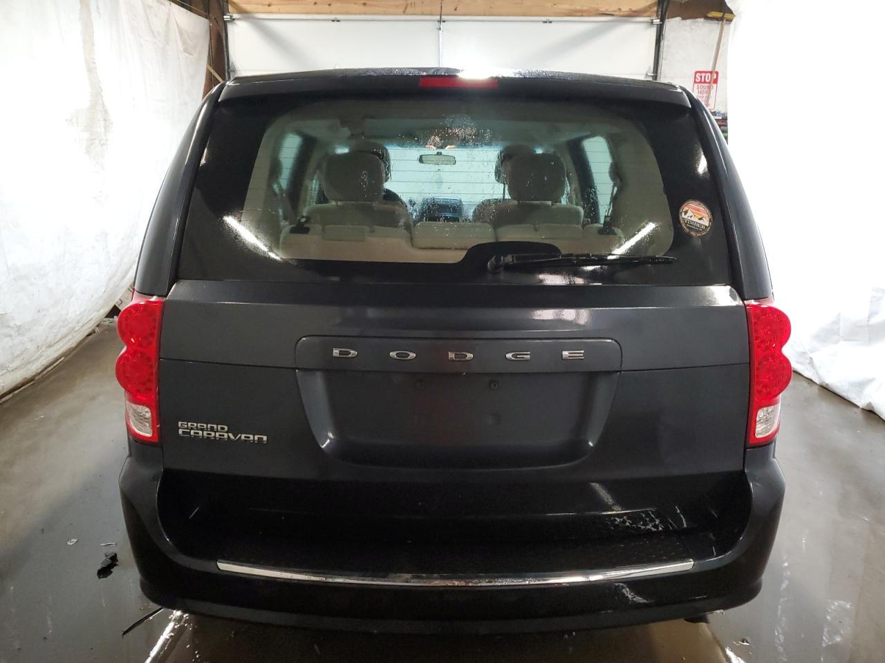 2C4RDGBG3ER276359 2014 Dodge Grand Caravan Se