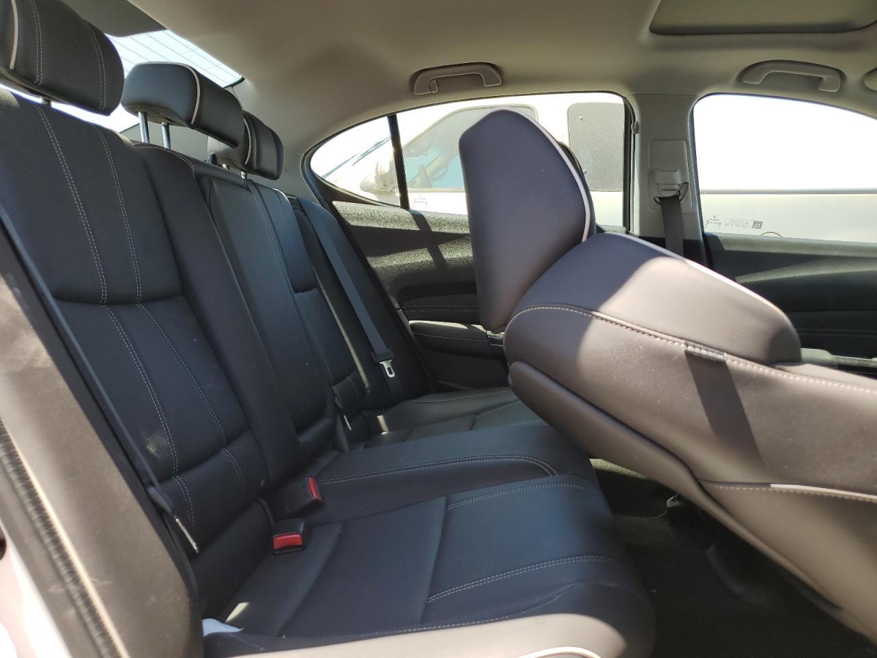 19UUB3F56JA003031 2018 Acura Tlx Tech