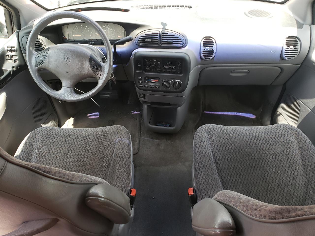 1B4GP44G5WB773419 1998 Dodge Grand Caravan Se