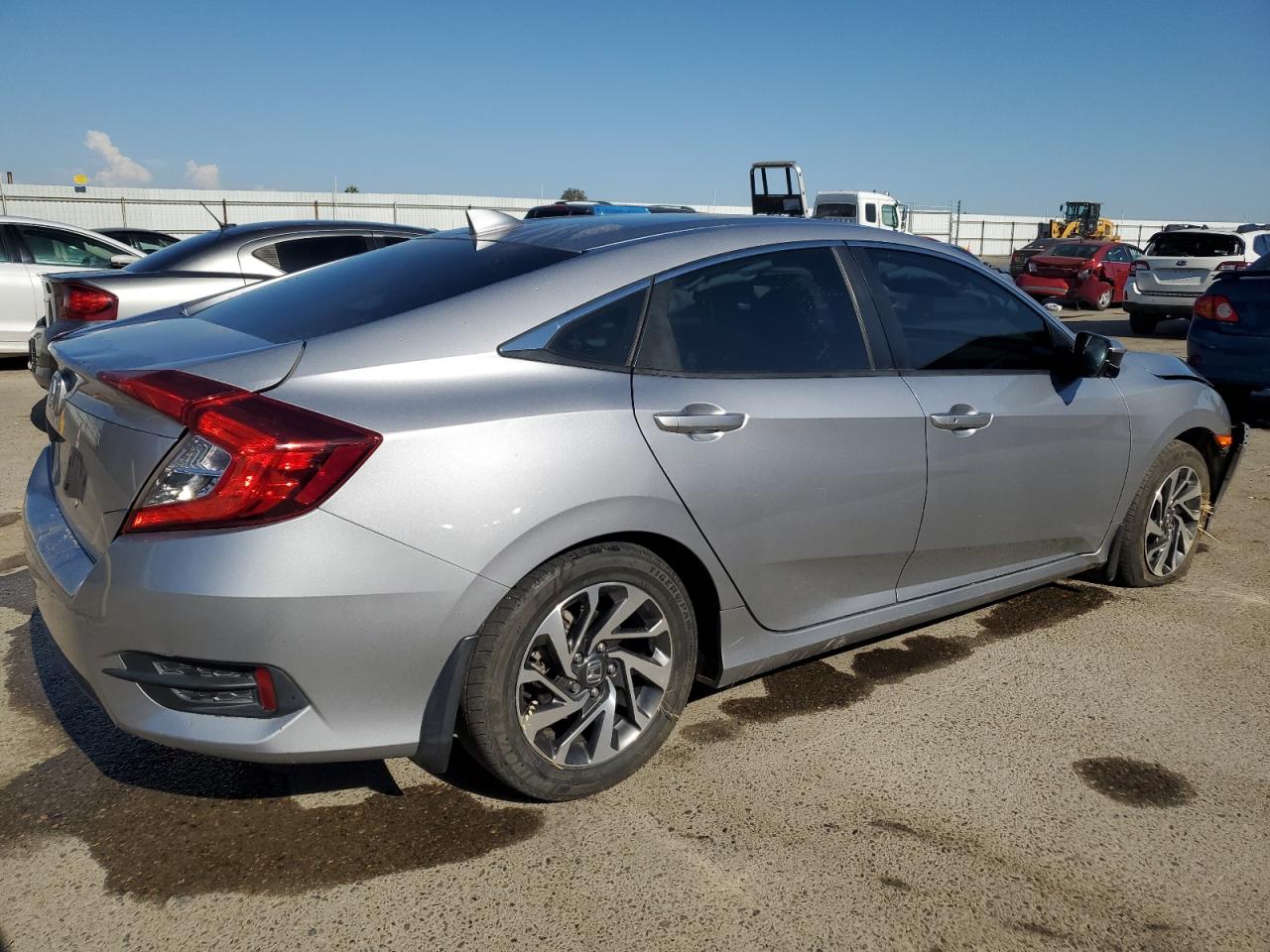 2HGFC2F7XHH545441 2017 Honda Civic Ex