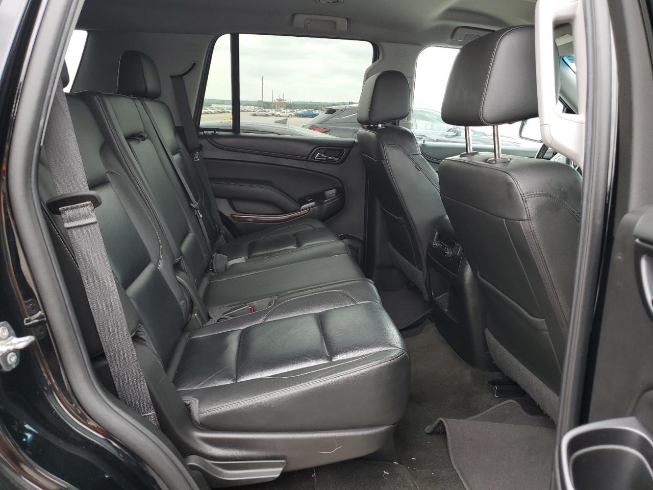 1GNSKBKC6JR274829 2018 Chevrolet Tahoe K1500 Lt