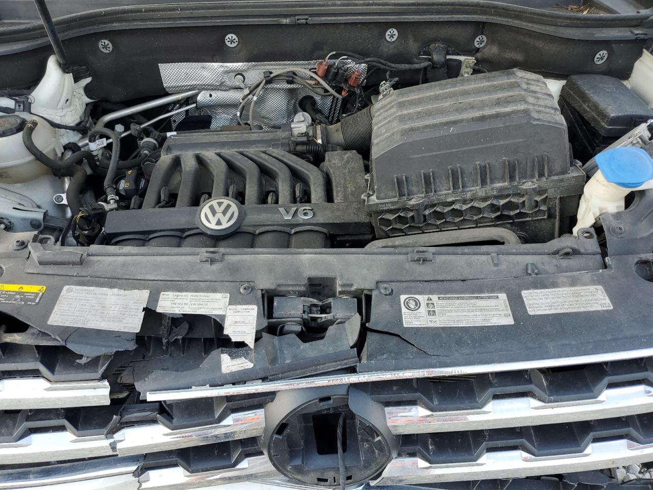 1V2LR2CA2JC517012 2018 Volkswagen Atlas Se