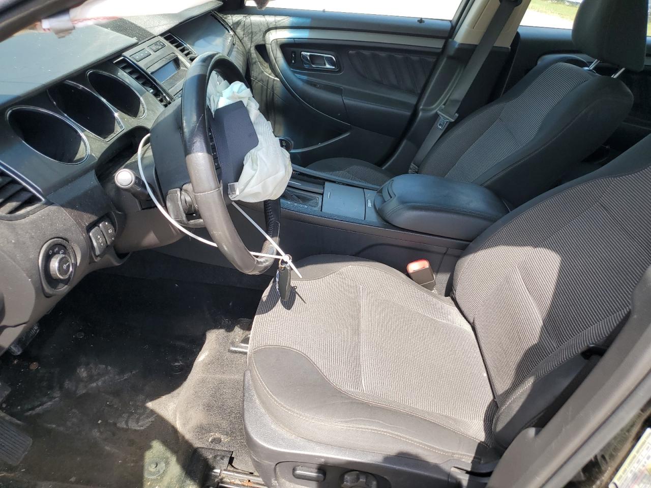 1FAHP2EW1CG120978 2012 Ford Taurus Sel