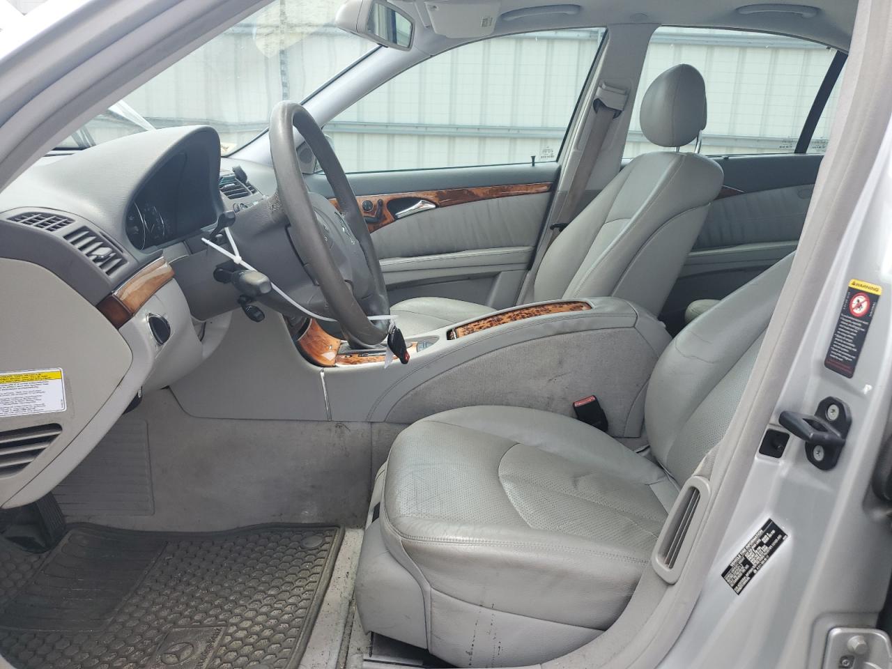 WDBUF70J85A700897 2005 Mercedes-Benz E 500