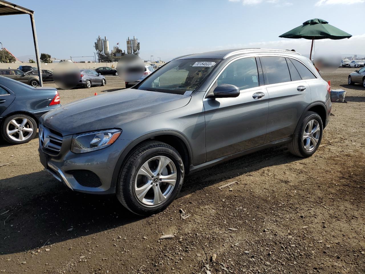 2017 Mercedes-Benz Glc 300 vin: WDC0G4JB5HV012608