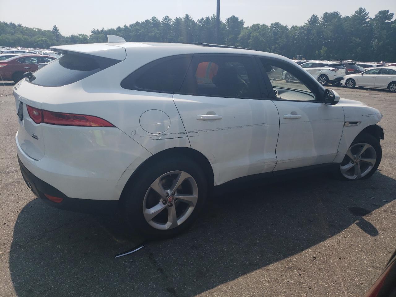 2017 Jaguar F-Pace Premium vin: SADCJ2BV9HA053384