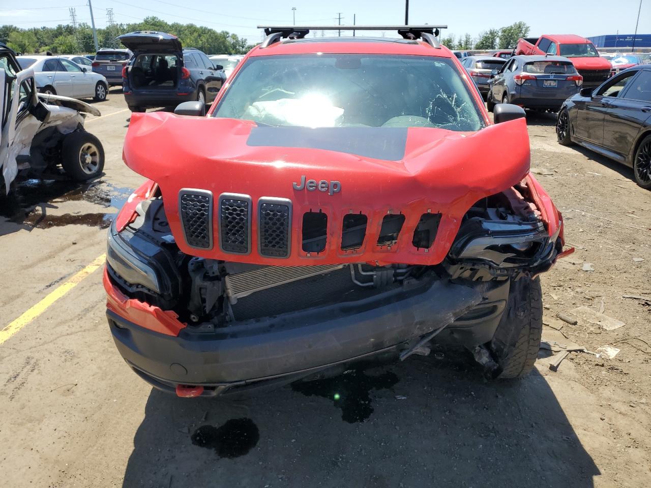 2019 Jeep CHEROKEE, TRAILHAWK