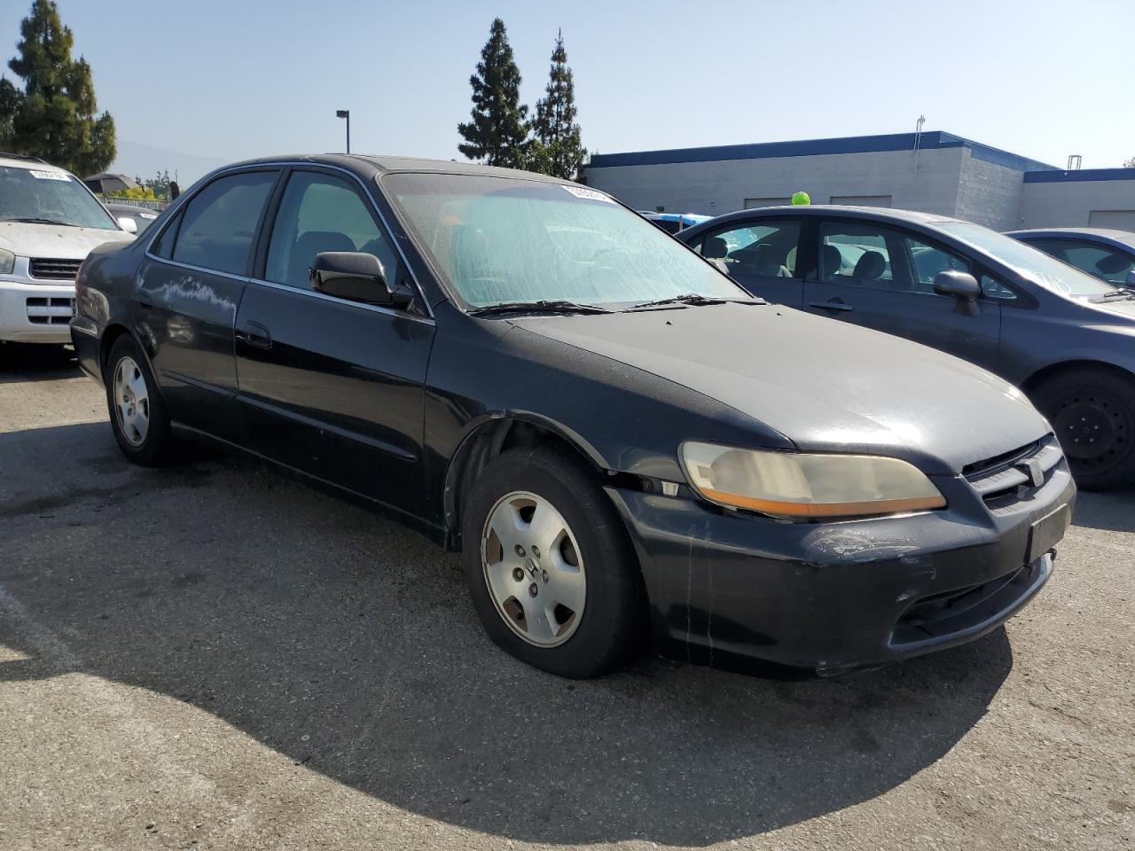 1HGCG1652YA042369 2000 Honda Accord Ex