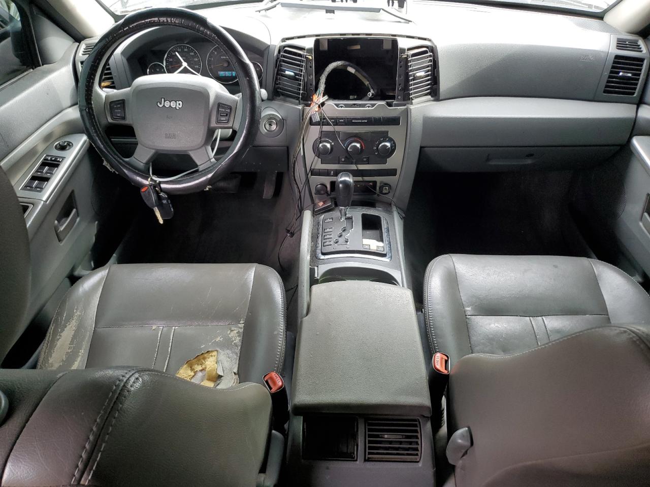 1J8GR48K37C679930 2007 Jeep Grand Cherokee Laredo