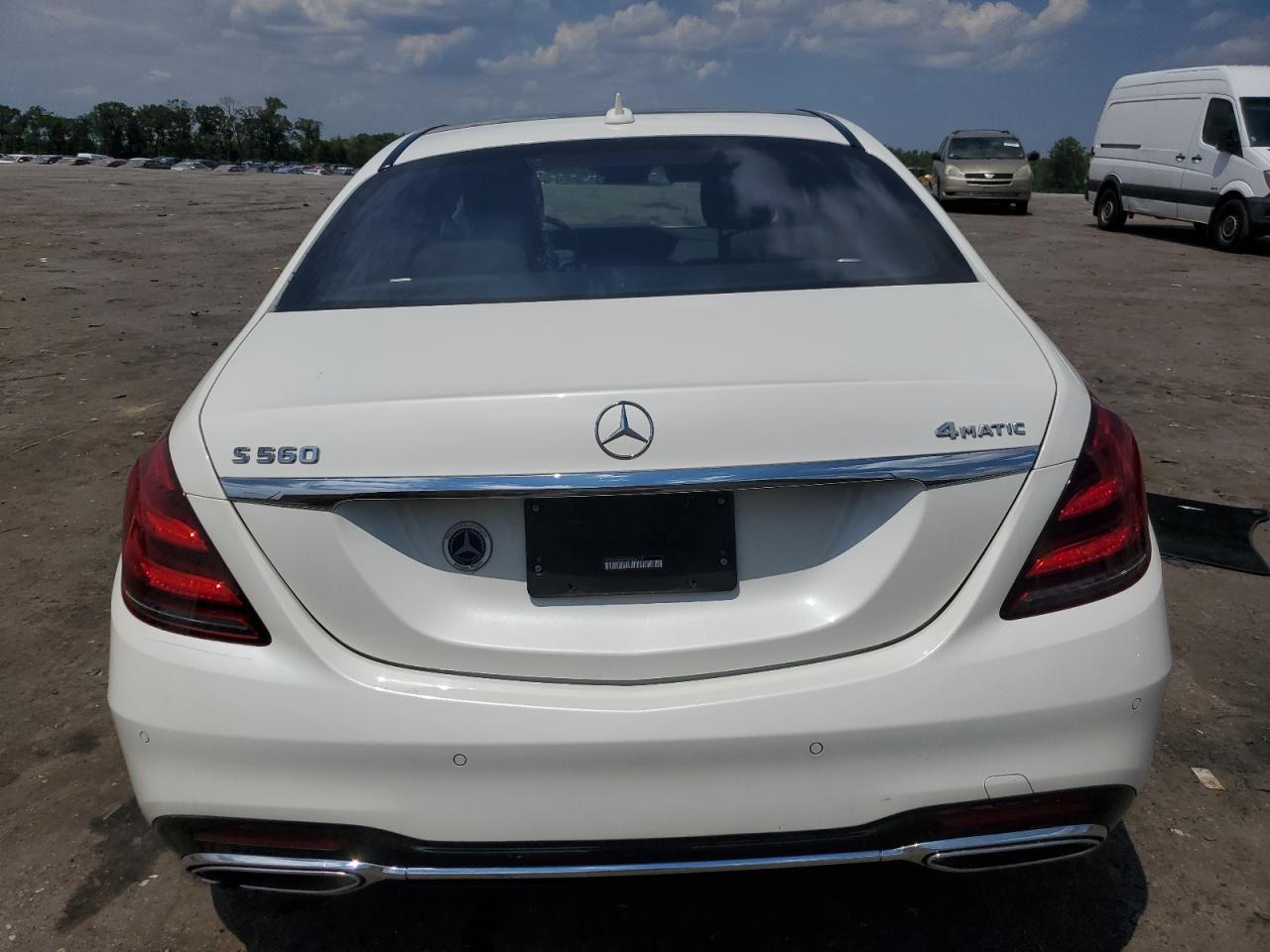 WDDUG8GB7JA394102 2018 Mercedes-Benz S 560 4Matic